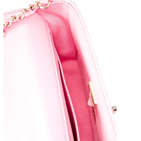 Chanel Square Mini Candy Heart Flap Bag - Picture 5 of 9